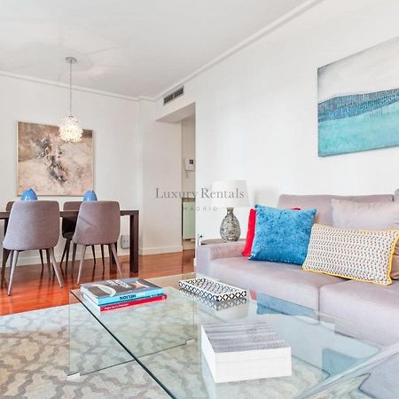 Charming 2-Bedroom Apartment In Retiro Perfect Madrid Location ภายนอก รูปภาพ